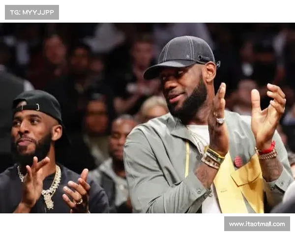 NBA篮球论坛热议：新赛季球员动态分析与球队战略布局深度探讨