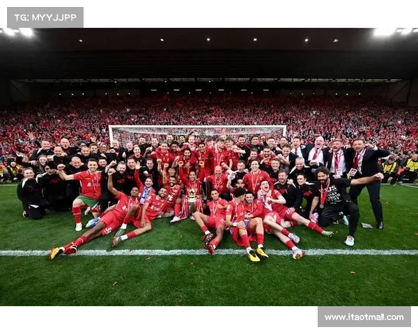 利物浦英超揭幕战燃起新赛季激情 曼联挑战红军剑指胜利